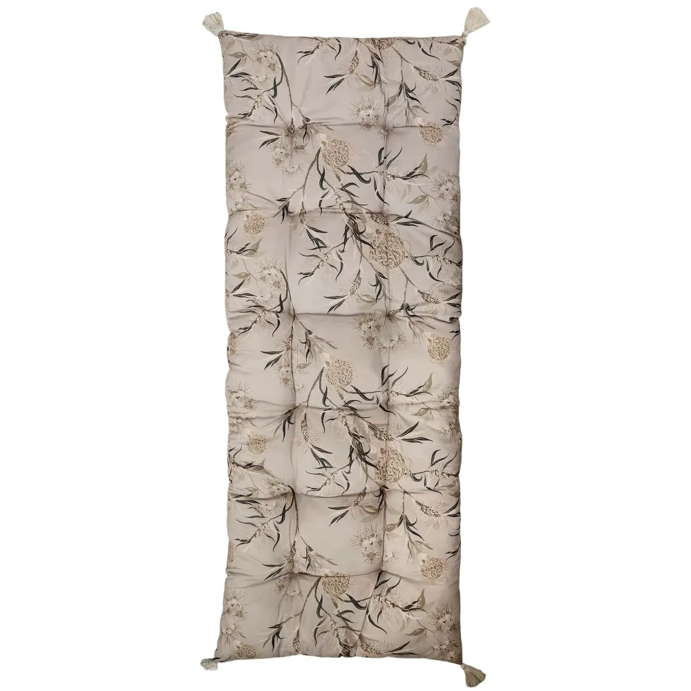 Hot Chic Antique Aix Matratze mit Blumenmuster 2