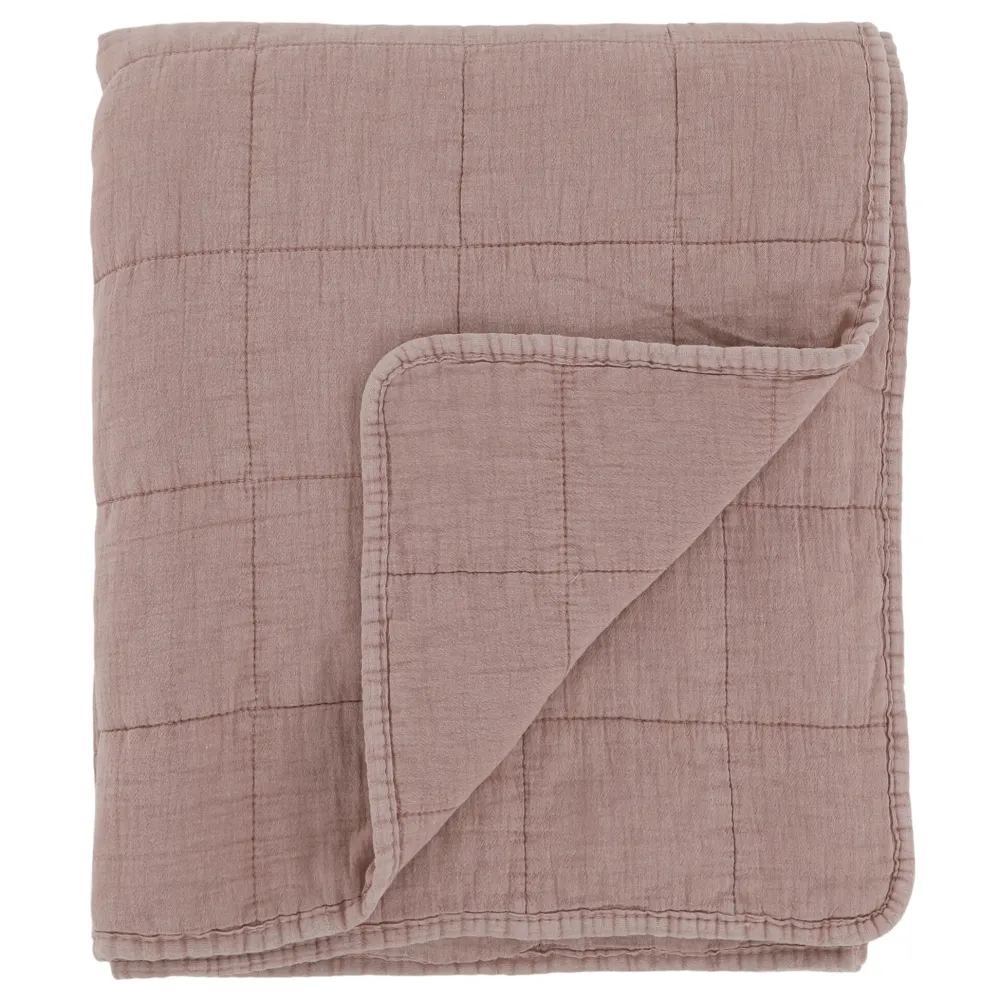 Discount Chic Antique Aix Vintage Quilt
