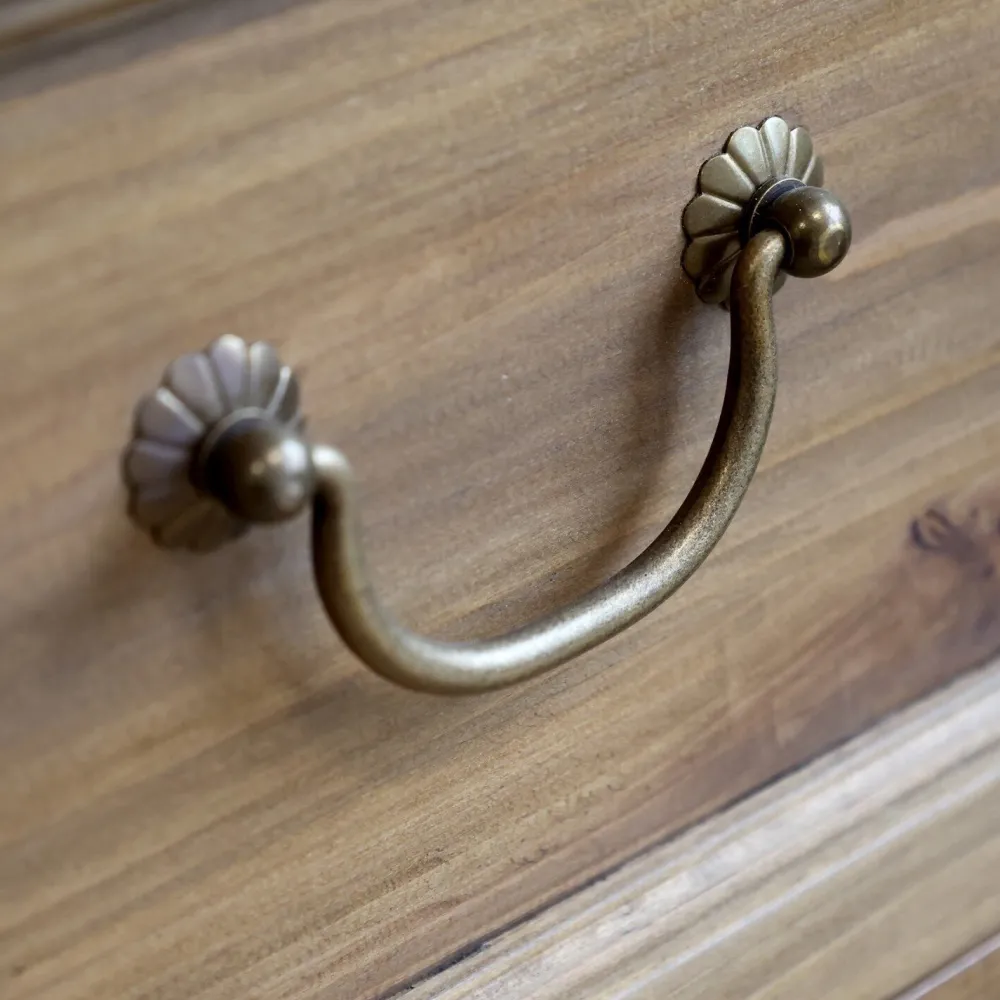 Online Chic Antique Anrichtetisch mit zwei Schubladen