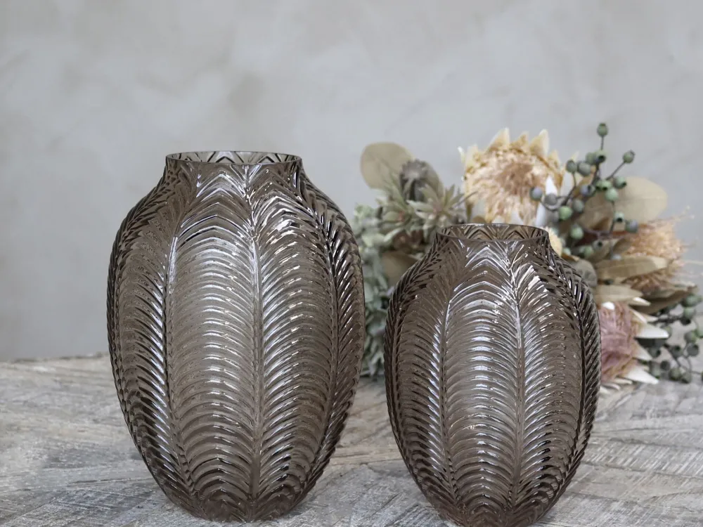 Outlet Chic Antique Glasvase mit Blattmuster