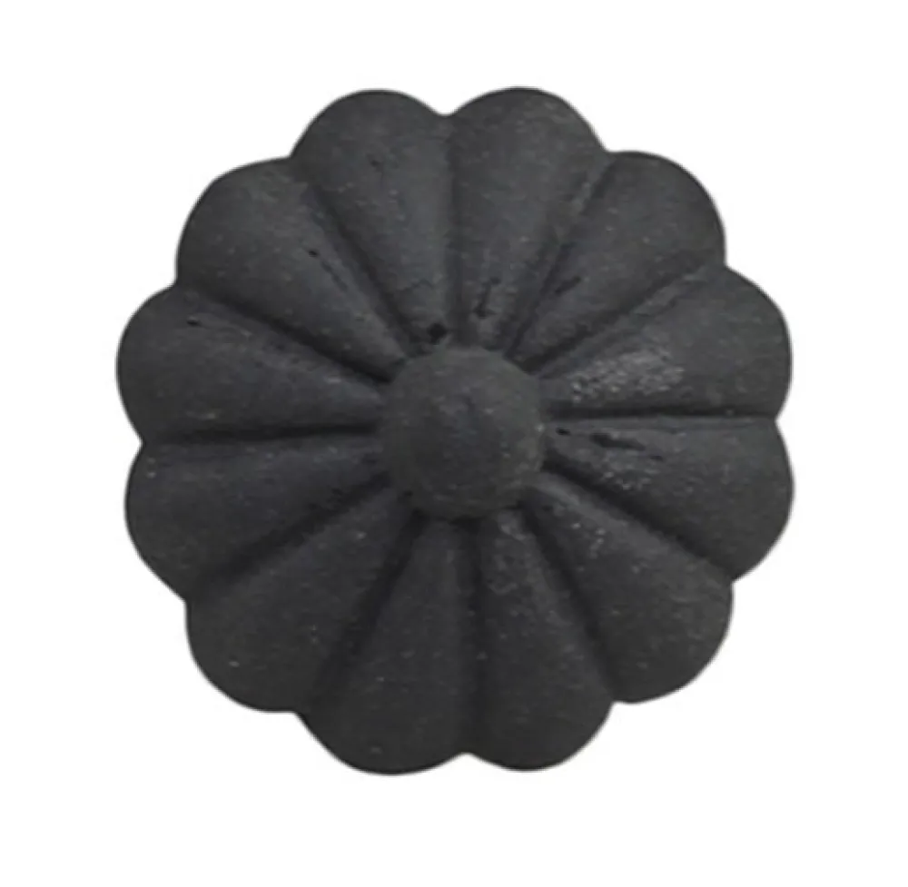 Discount Chic Antique Griff Blume