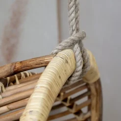 Sale Chic Antique Rattan Hängestuhl