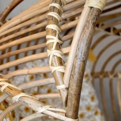 Sale Chic Antique Rattan Hängestuhl