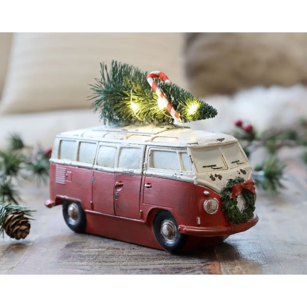 Hot Chic Antique Vintage Bus mit Weihnachtsbaum und LED