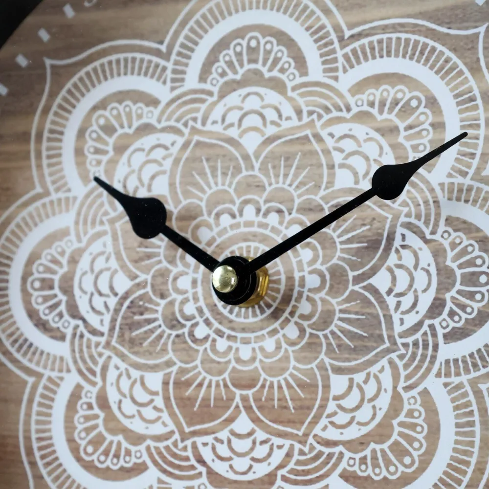 Discount Chic Antique Wanduhr mit floralem Muster