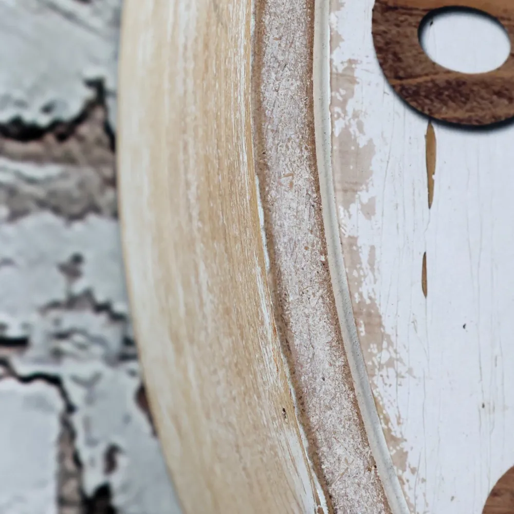 Discount Chic Antique Wanduhr mit floralem Muster