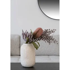 Hot House Nordic King Protea Bouquet, Künstlilcher Blumenstrauß