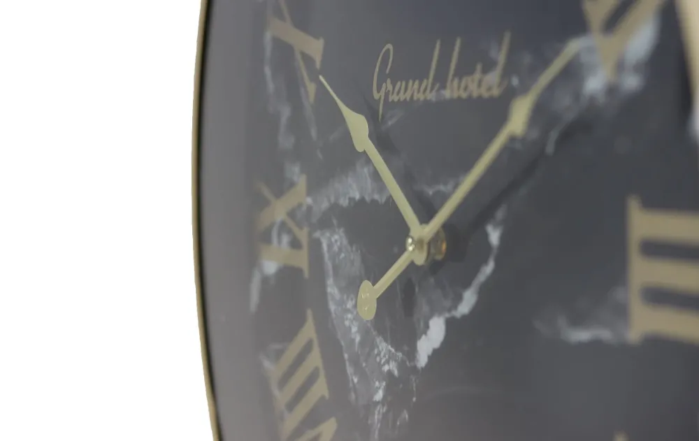 HSM Collection Wanduhr Roman Marseille