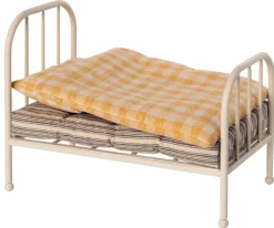 New Maileg Vintage Bett Teddy Junior